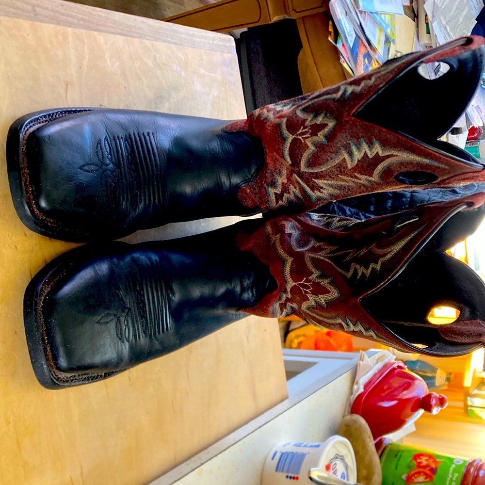 Justin Bent Rail Boots